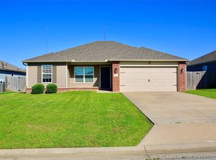 9175 S 253rd East Ave, Broken Arrow, OK 74014