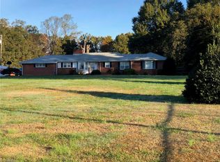 1168 State Highway 150, Summerfield, NC 27358