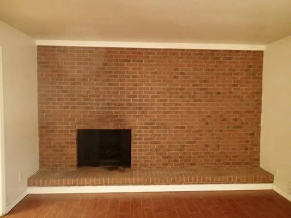 2 bed, 1.5 bath, 2392 sqft, $1,200 — Photo 4