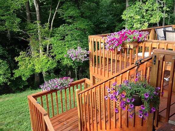 2 story deck