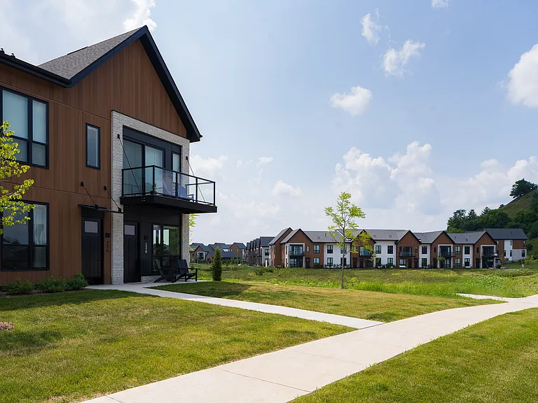 Norden Range Apartments — Photo 28