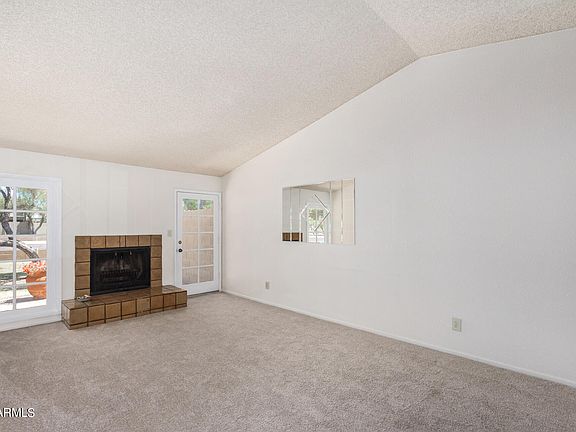 3rd image of 17645 N 45TH Avenue
