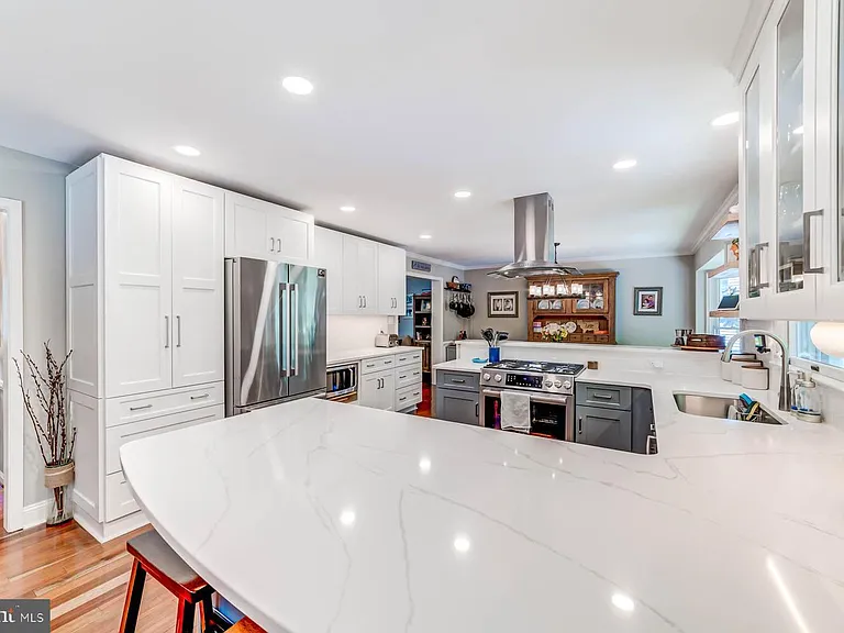 13930 S Springs Dr — Photo 59