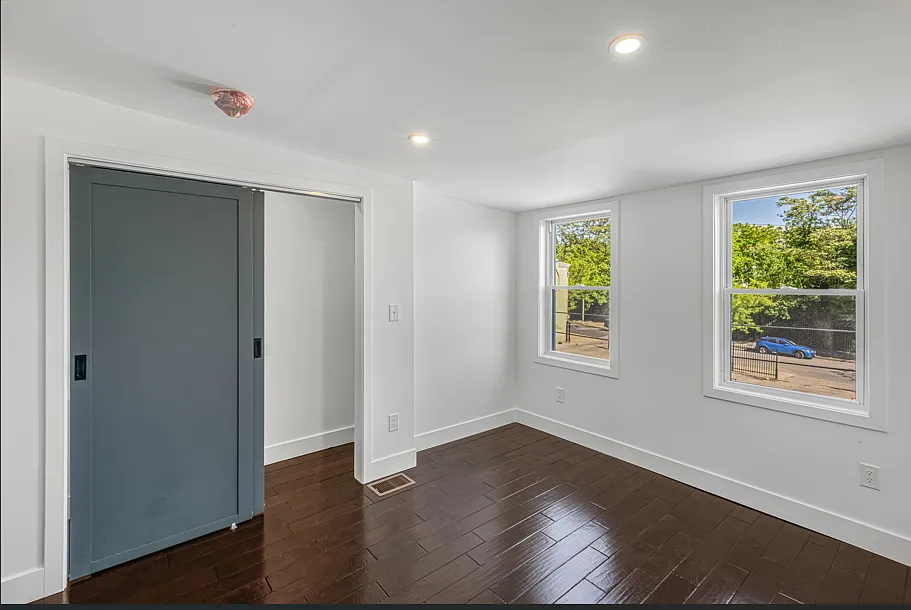 3 bed, 1.0 bath, 1470 sqft, $2,650 — Photo 3