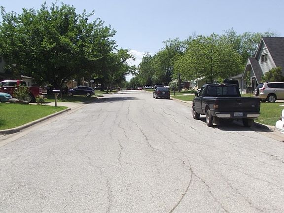 4th image of 2804 Buena Vista Dr