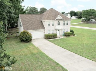 262 Thorne Wood Ln, Hampton, GA 30228