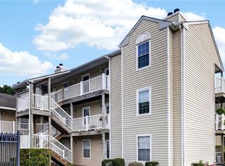 2135 Retreat Ct, Virginia Beach, VA 23454