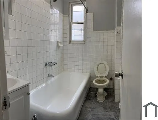 2 bed, $2,800 — Photo 2