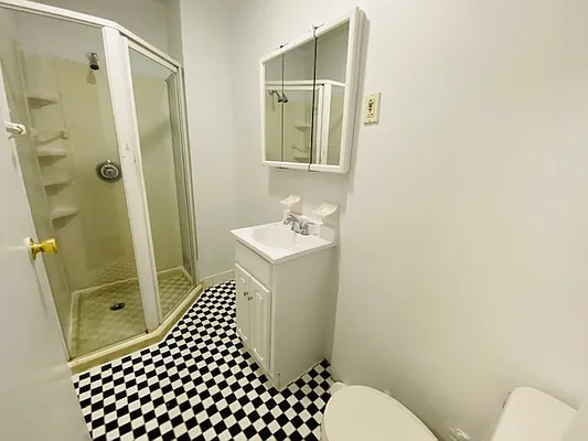 Rented by Highline Residential | media 23