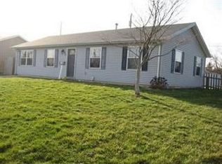 484 Richard Dr, Xenia, OH 45385