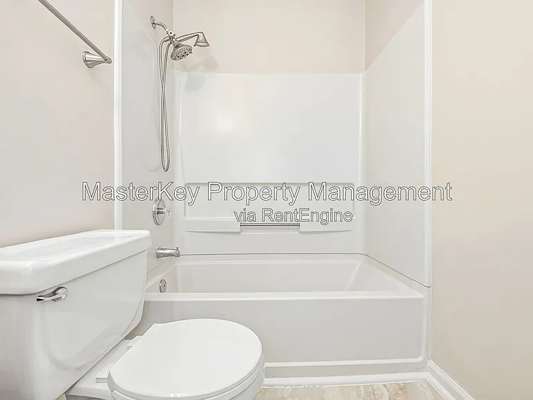 6307 Forest Ridge Dr — Photo 34