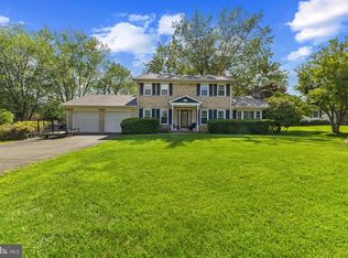7176 King William St, Warrenton, VA 20187