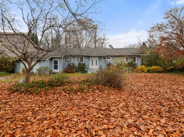 45883 Berkeley Ave, Chilliwack, BC V2P 3N1