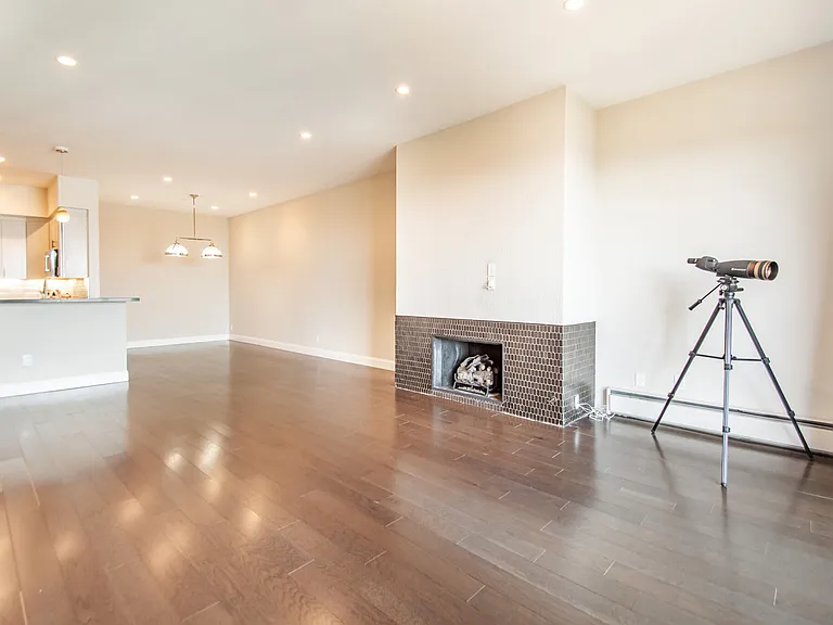 925 Corbett Ave #302 — Photo 18