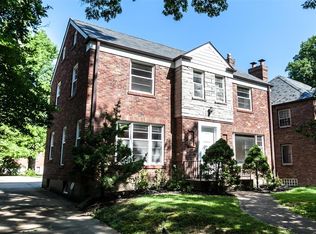 3927 Roland Blvd, Saint Louis, MO 63121