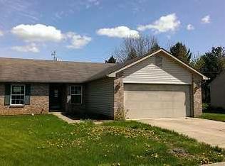 19 Village Pkwy, Pendleton, IN 46064