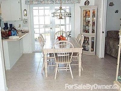 5th image of 19246 Palmdale Ct