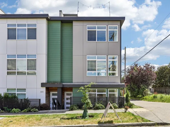 3913 SW Hudson St, Seattle, WA 98116