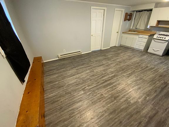 2nd image of 606 Forrest St #606.5-A