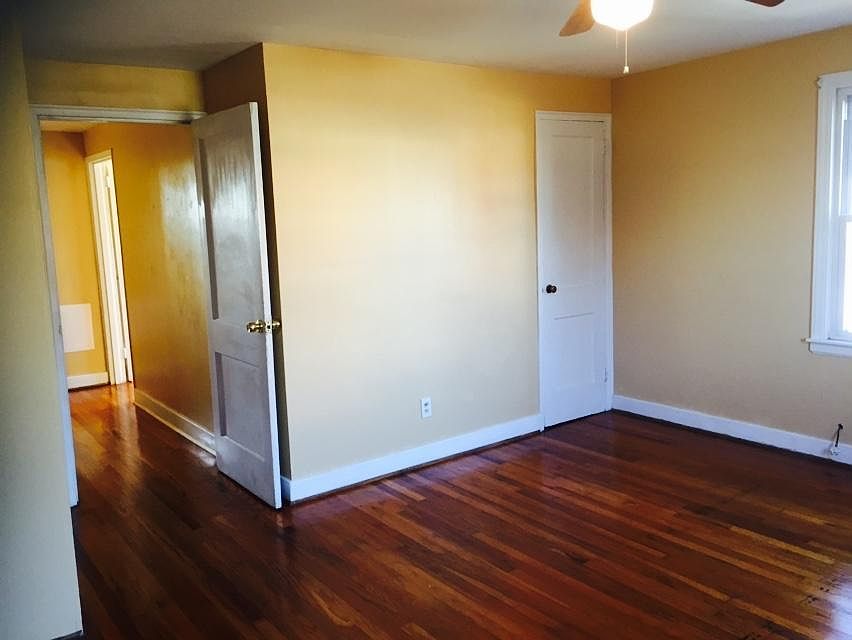 master bedroom_view1