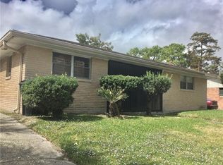 4710 Coronado Dr, New Orleans, LA 70127