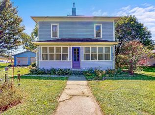 602 Maple St, Henderson, IA 51541