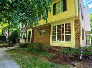 1 Dunsinane Ct #61, Silver Spring, MD 20906