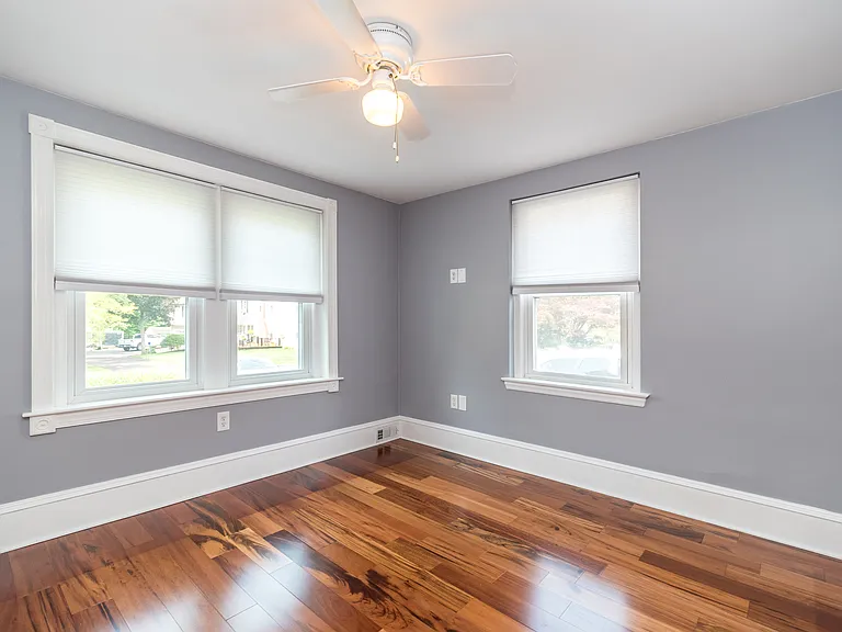 2477 Walnut St — Photo 31