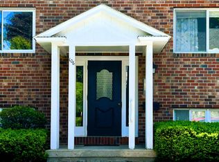 106 E Housatonic St APT 3, Pittsfield, MA 01201