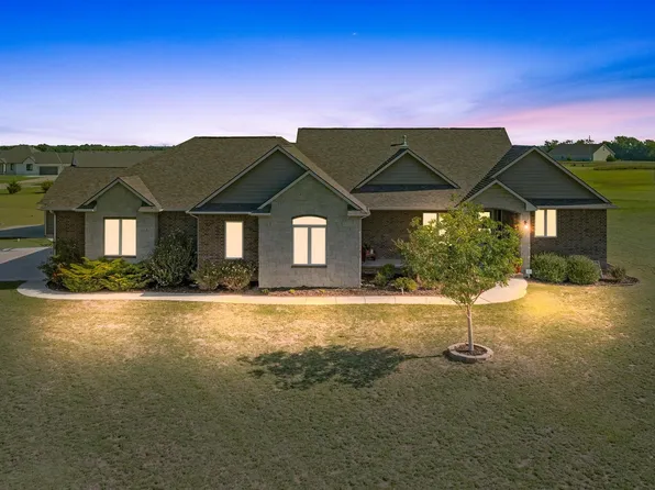 370 N 179th Ct W, Goddard, KS 67052