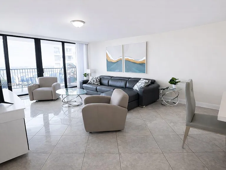2101 S Ocean Dr #606 — Photo 1