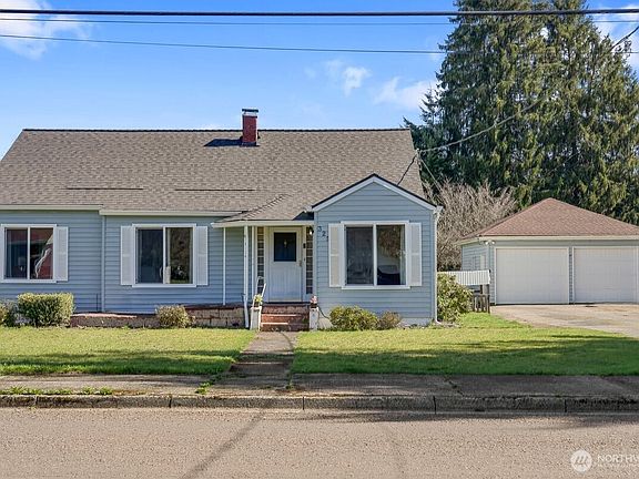 2nd image of 325 3rd Street