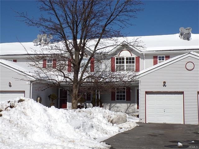 1st image of 92 Lois Ln