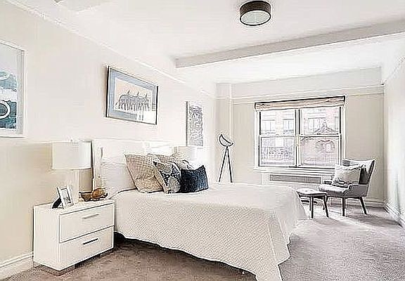 4th image of 841 7th Ave #9C