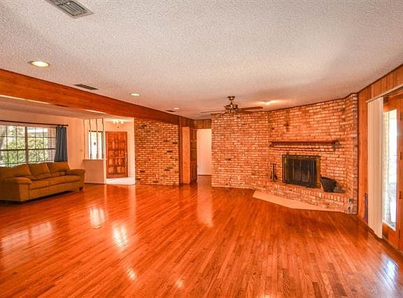 4th image of 1255 N Lydia St