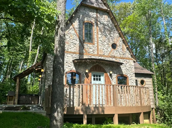 970 Douglas Dam Rd, Kodak, TN 37764
