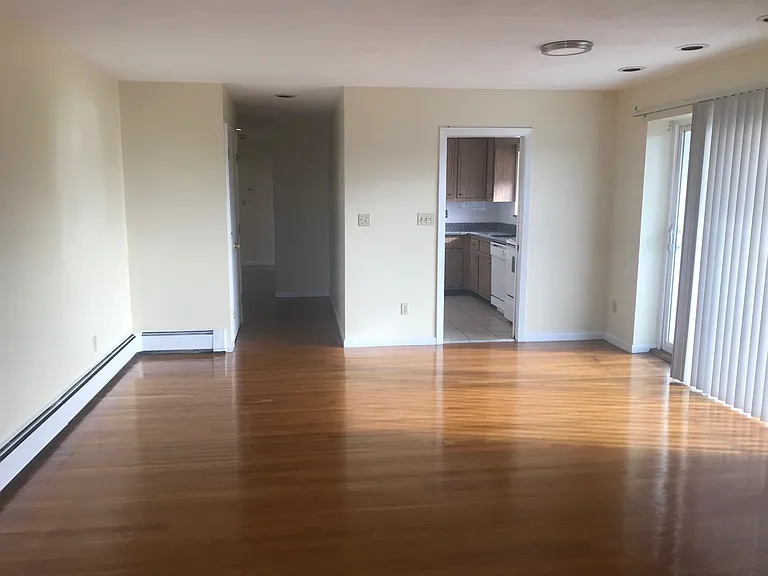 260 Mount Auburn St #2AW — Photo 2