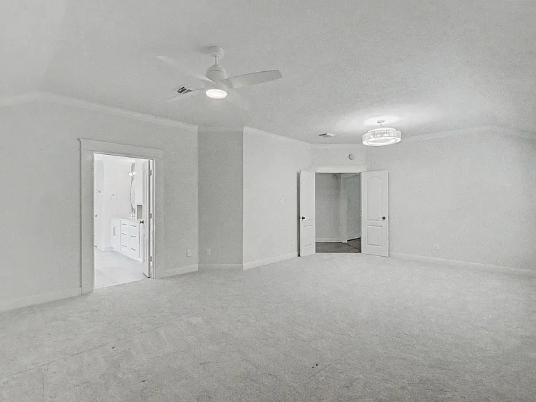158 Lattice Gate St — Photo 23