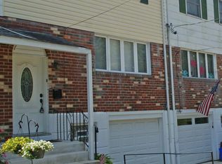 12239 Barbary Rd, Philadelphia, PA 19154