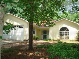 4286 Sterling Pointe Dr, Douglasville, GA 30135