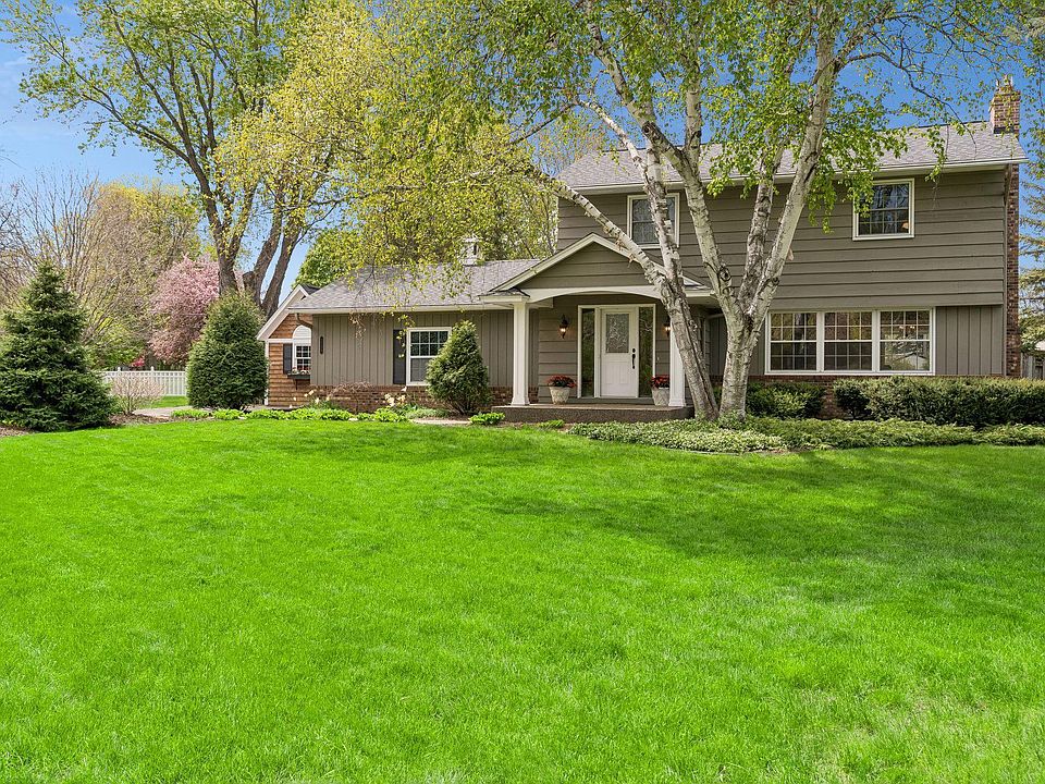 1st image of 2135 Shadyview Ln N