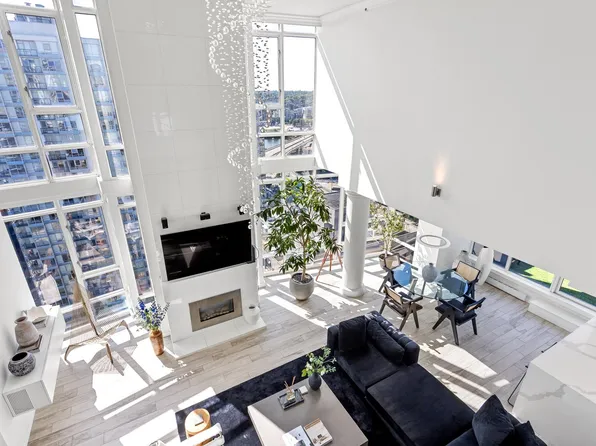 930 Cambie St Penthouse 1, Vancouver, BC V6B 5X6