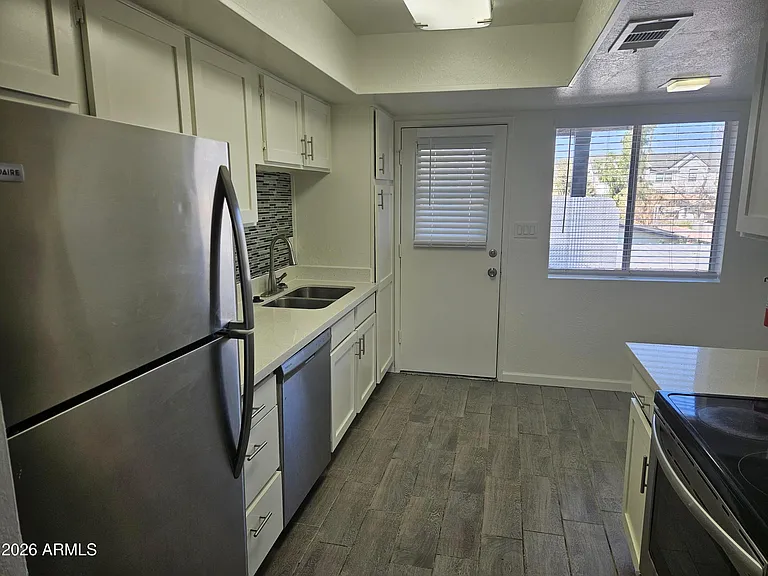 3810 E Earll Dr #208A — Photo 3
