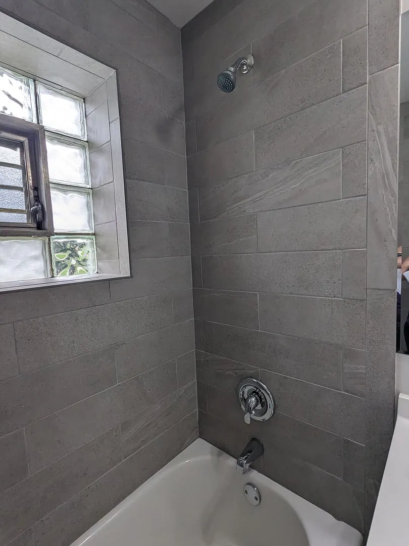 600 Kungs Way — Photo 3