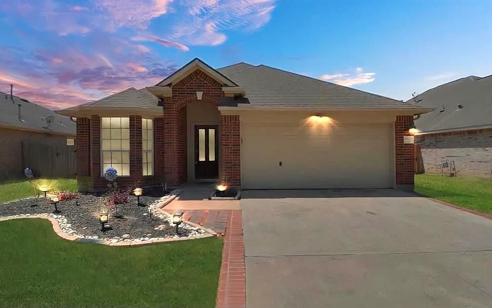 1st image of 5623 Dunbrook Park Ln