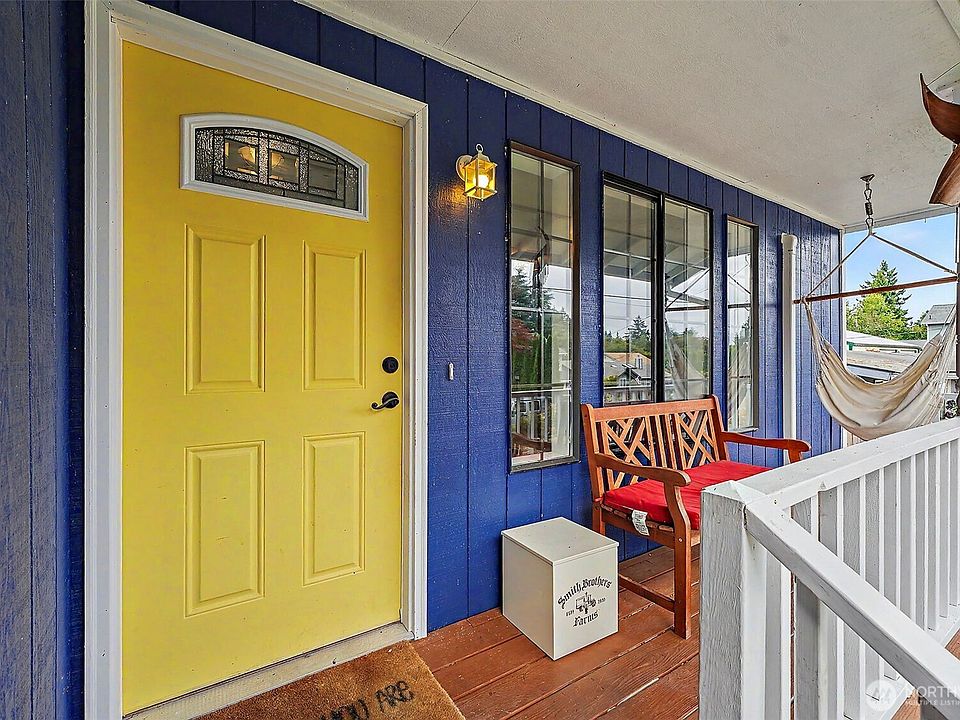 1st image of 5047 Marian Drive NE