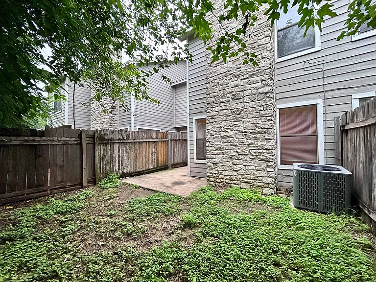 8908 Schick Rd — Photo 18