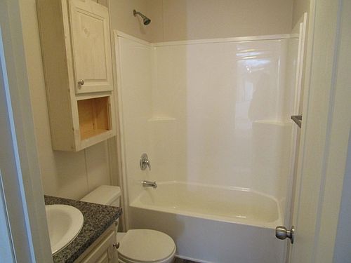 5th image of 94 Cherryhill Dr