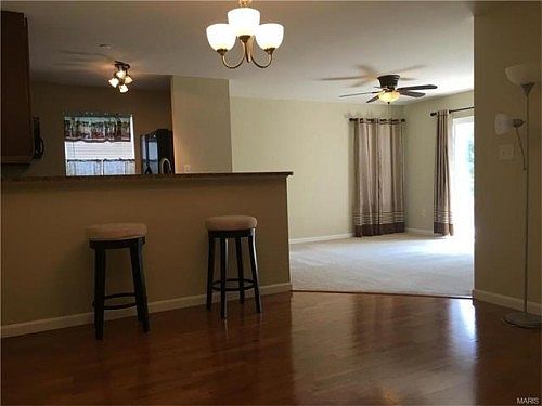 3rd image of 9733 Crayford Dr #9K