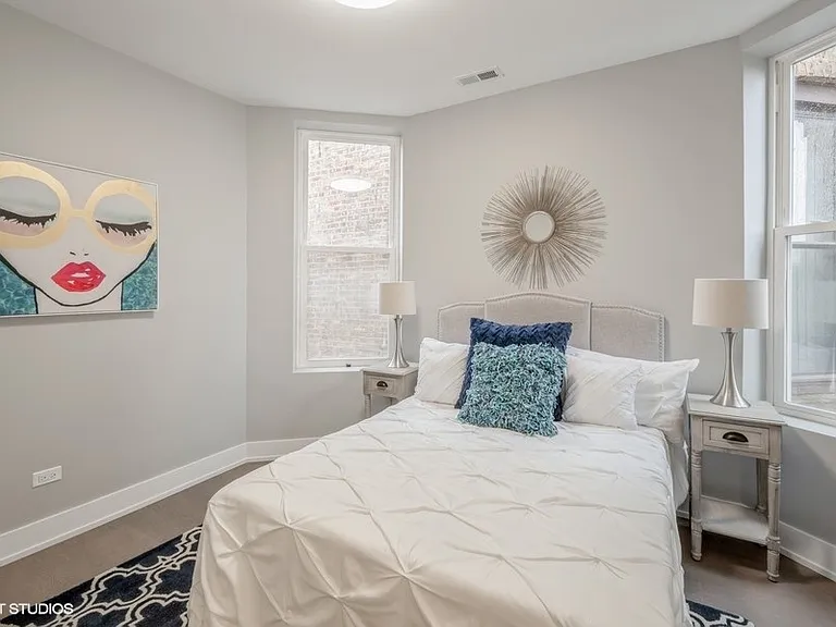 4941 S Champlain Ave #3 — Photo 8